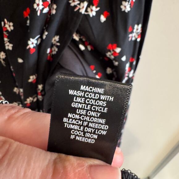 New Torrid Tea Length Challis Square Neck Dress Black Smocked Pocket Strap Sz 1X - Picture 11 of 12